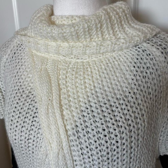 y2k White Knit Sweater Cardigan Short Sleeve with Open Front Turtleneck - Picture 5 of 8